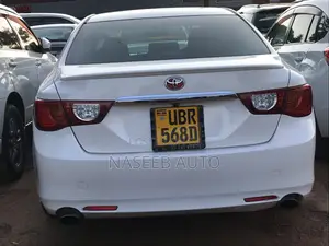 Toyota Mark X 2011 White