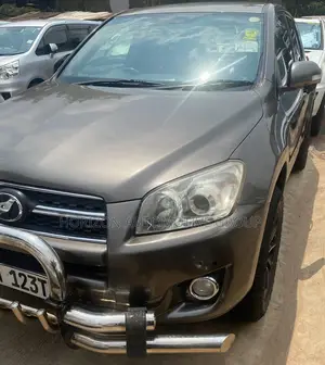 Toyota RAV4 2.5 4x4 2011 Teal