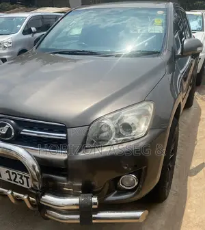 Toyota RAV4 2.5 4x4 2011 Teal