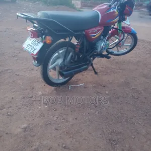 Bajaj CT 125X 2025 Red