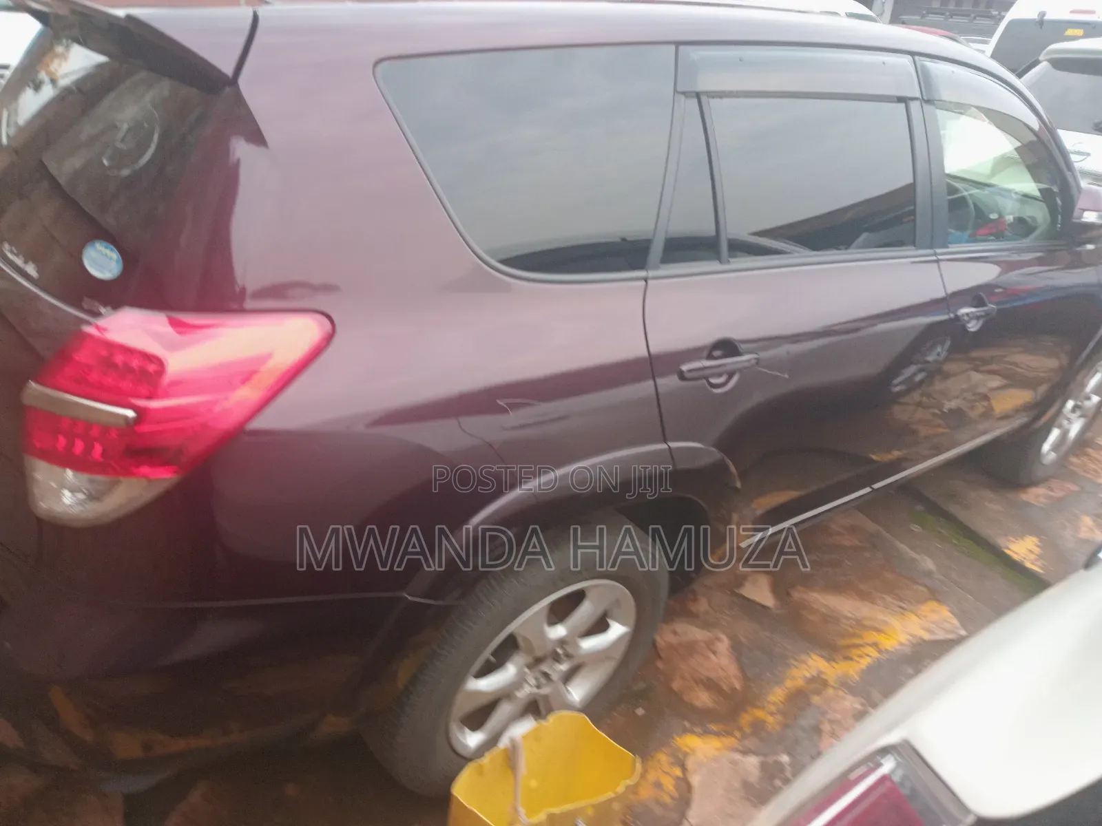 Toyota Vanguard 2013 Maroon