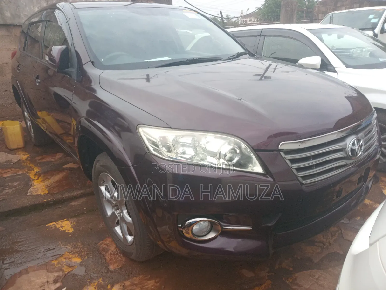Toyota Vanguard 2013 Maroon