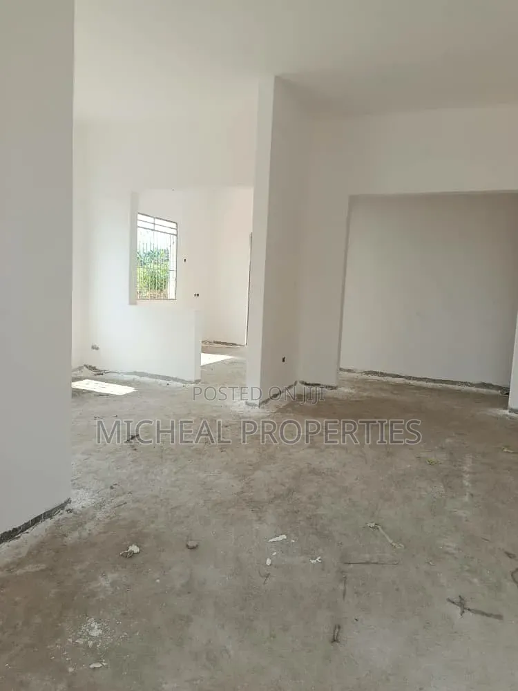 3bdrm House in Nakwero Kira, Kawempe for sale