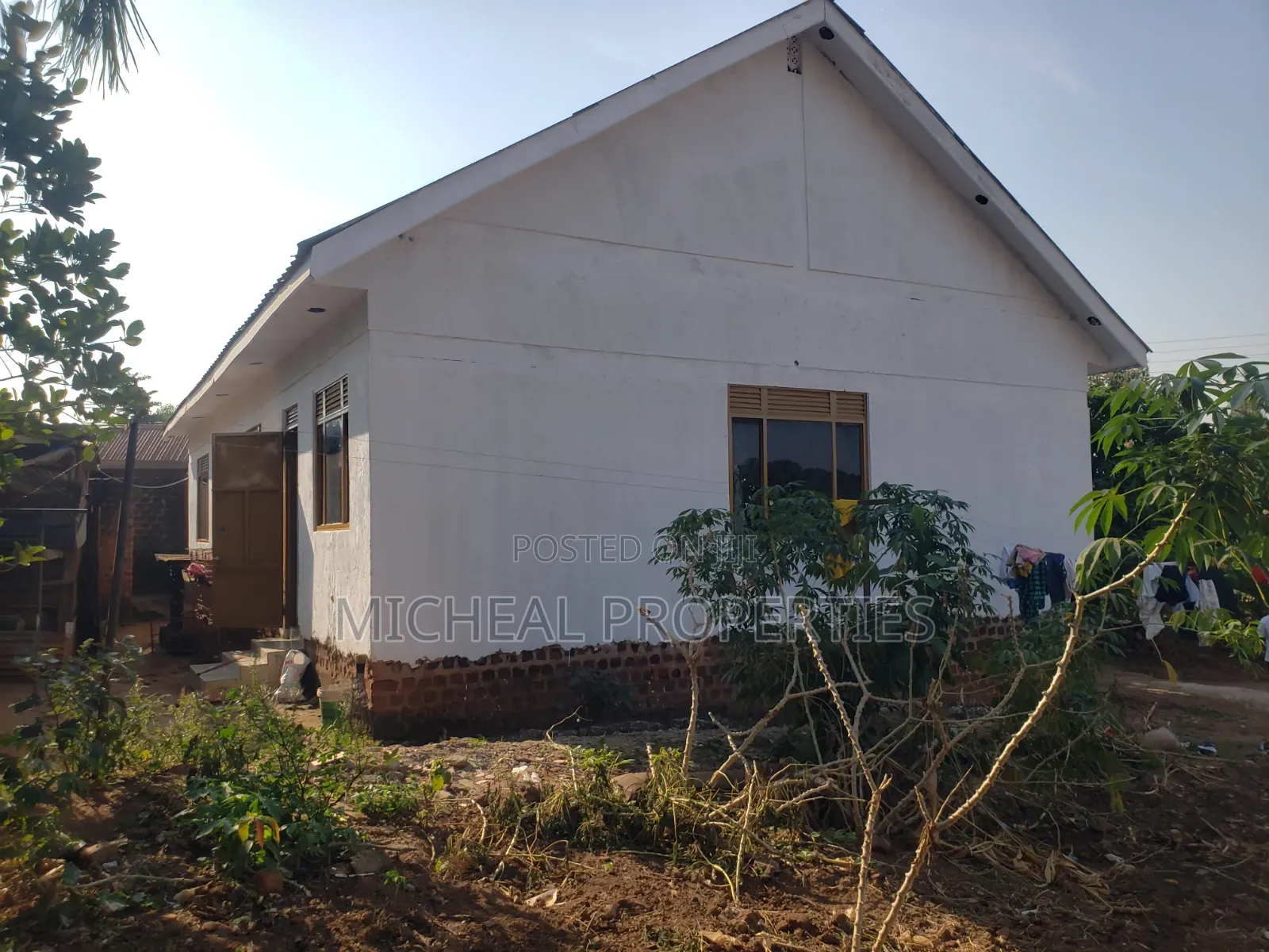 3bdrm House in Mpelerwe Kabaga, Kawempe for sale