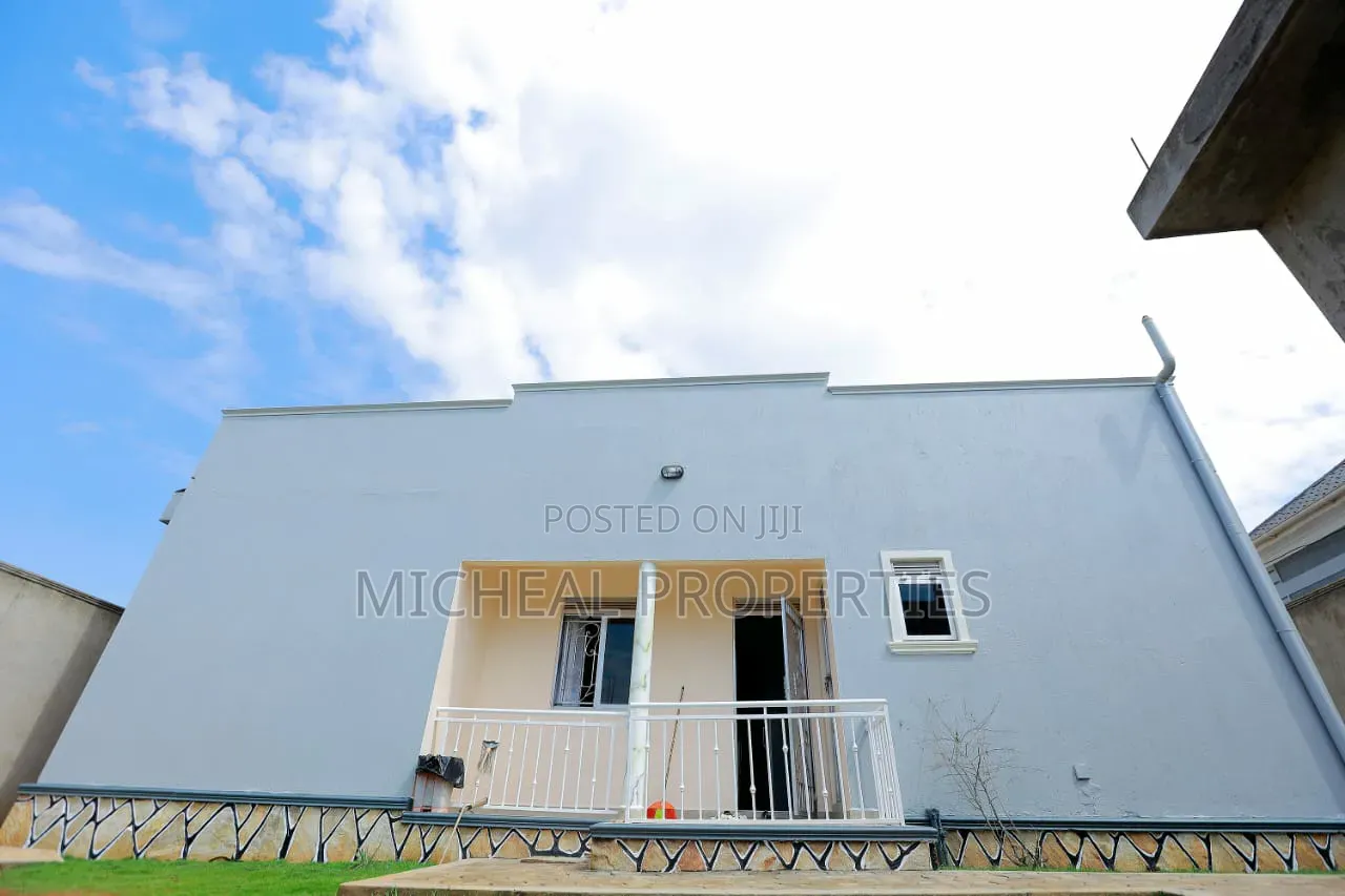 3bdrm House in Gayaza Kabanyoro, Kawempe for sale