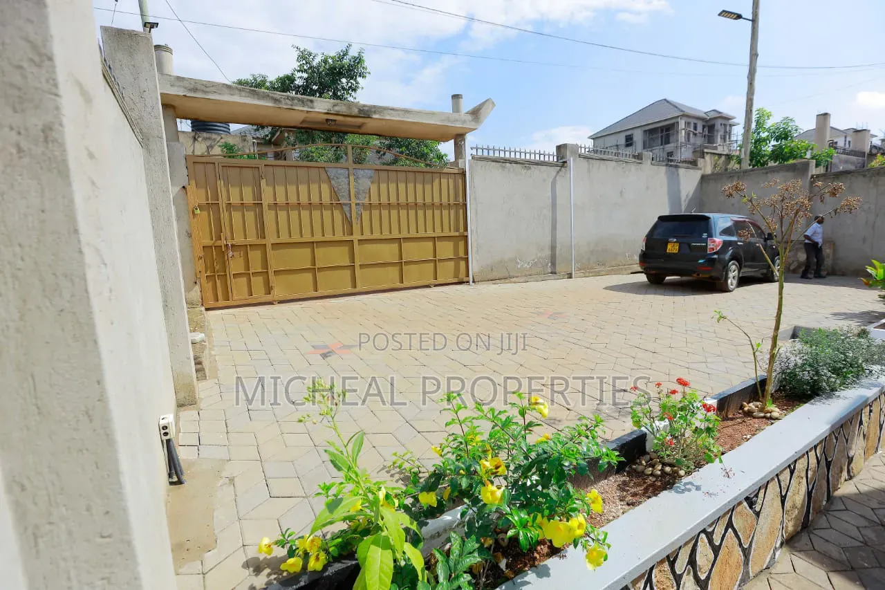 3bdrm House in Gayaza Kabanyoro, Kawempe for sale