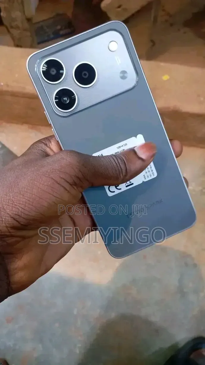 New Tecno Spark 50 128 GB Gray
