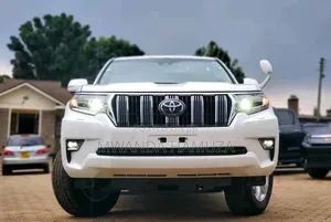 Toyota Land Cruiser Prado 2018 White