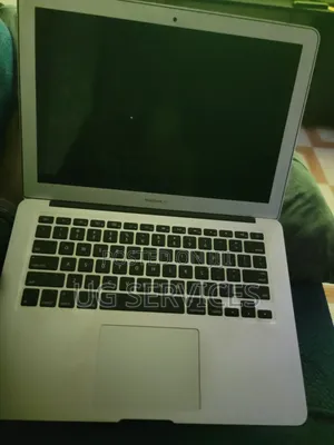 Laptop Apple MacBook Air 2015 8GB Intel Core i5 SSHD (Hybrid) 128GB