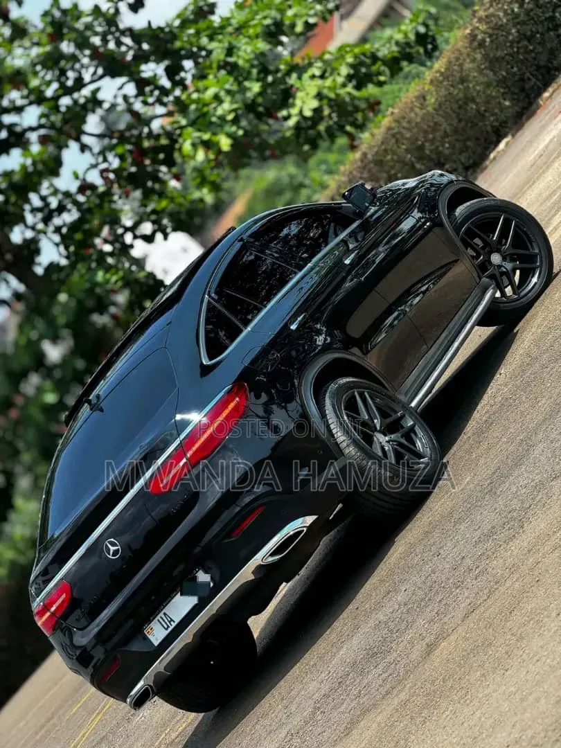 Mercedes-Benz GLE-Class 2017 Black