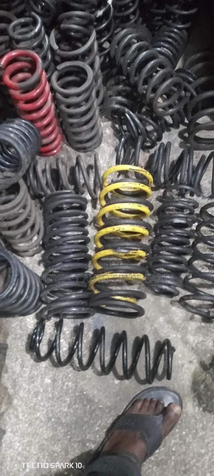 Coil Springs for Toyota Vehicles Original Japan Available in Stock