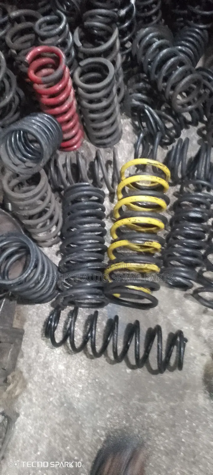 Coil Springs for Toyota Vehicles Original Japan Available in Stock