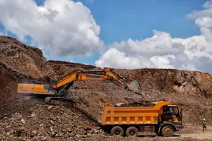 Excavator for Hire in Uganda/Excavator Rental Services