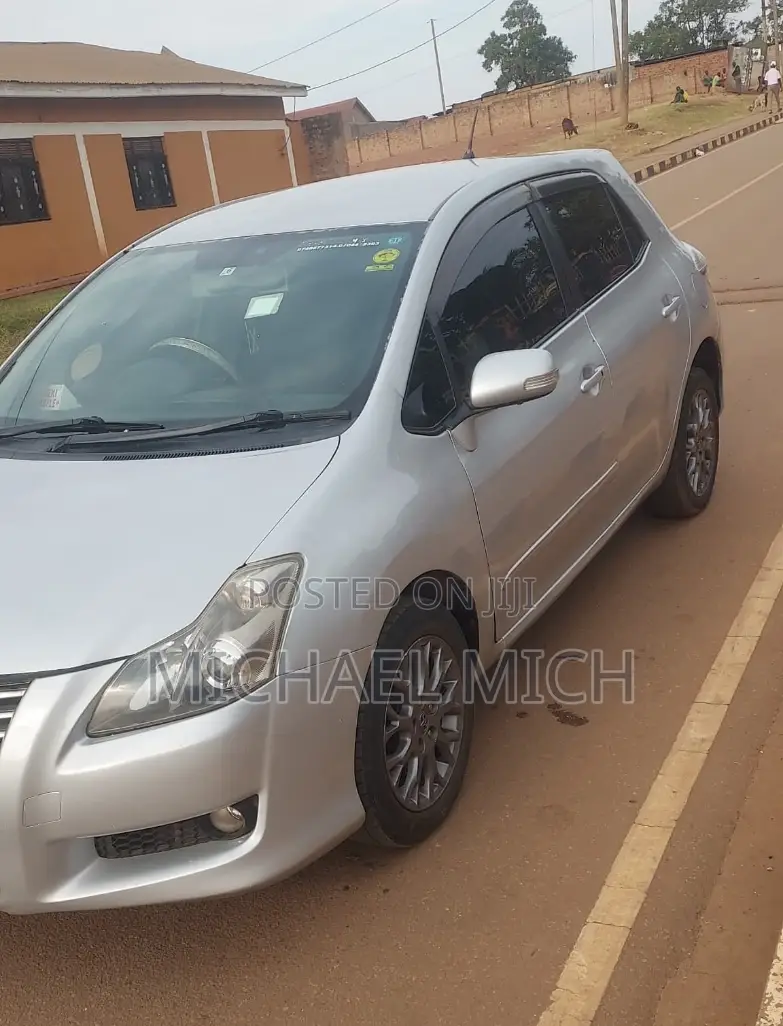 Toyota Blade 2007 Silver
