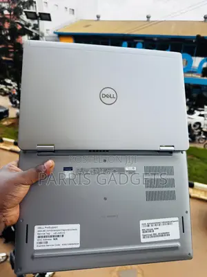 Laptop Dell Inspiron 14 7420 2-in-1 32GB Intel Core i7 SSD 512GB