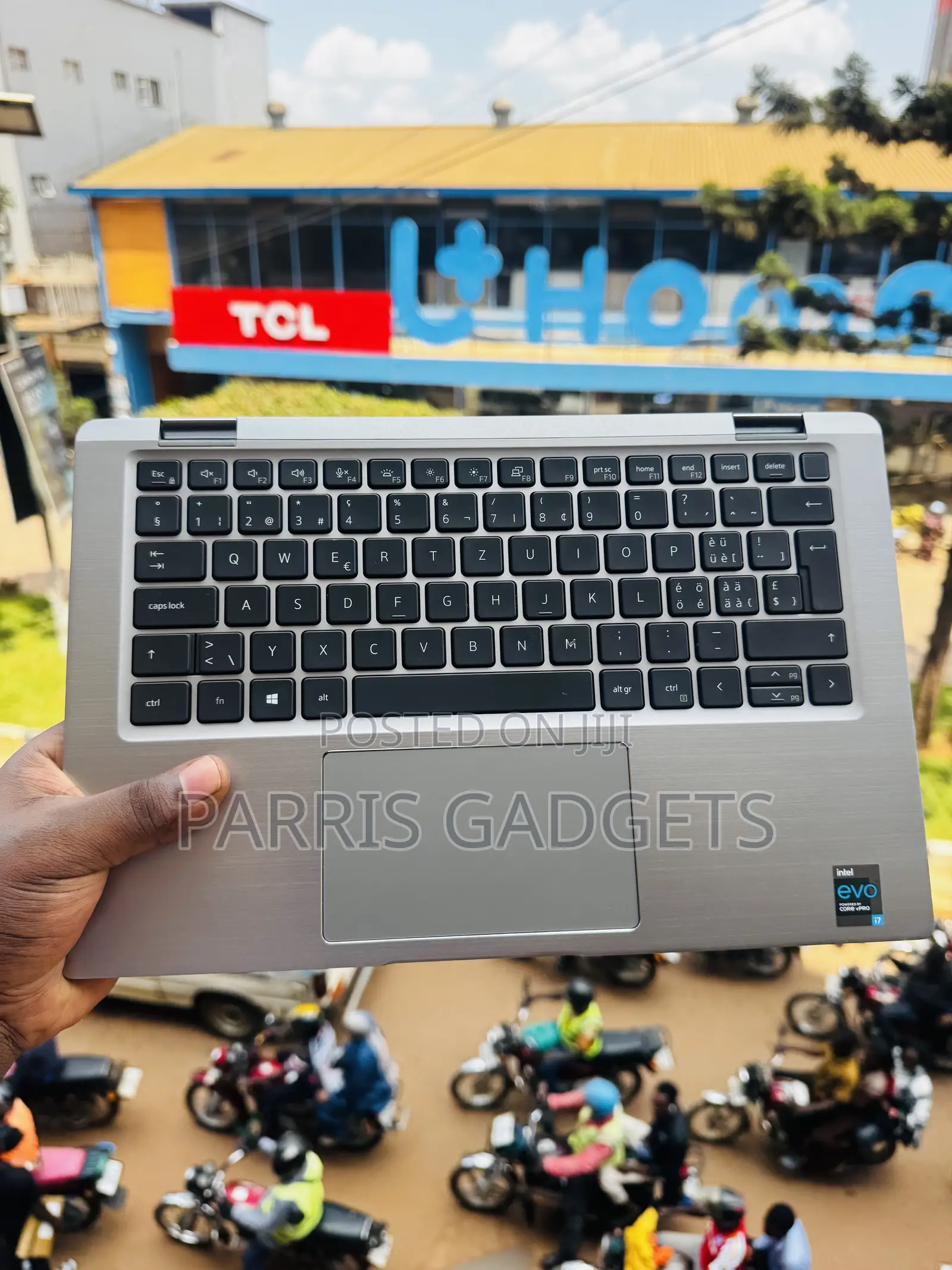 Laptop Dell Inspiron 14 7420 2-in-1 32GB Intel Core i7 SSD 512GB