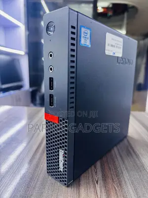 Desktop Computer Lenovo ThinkCentre M910 8GB Intel Core i5 SSD 256GB
