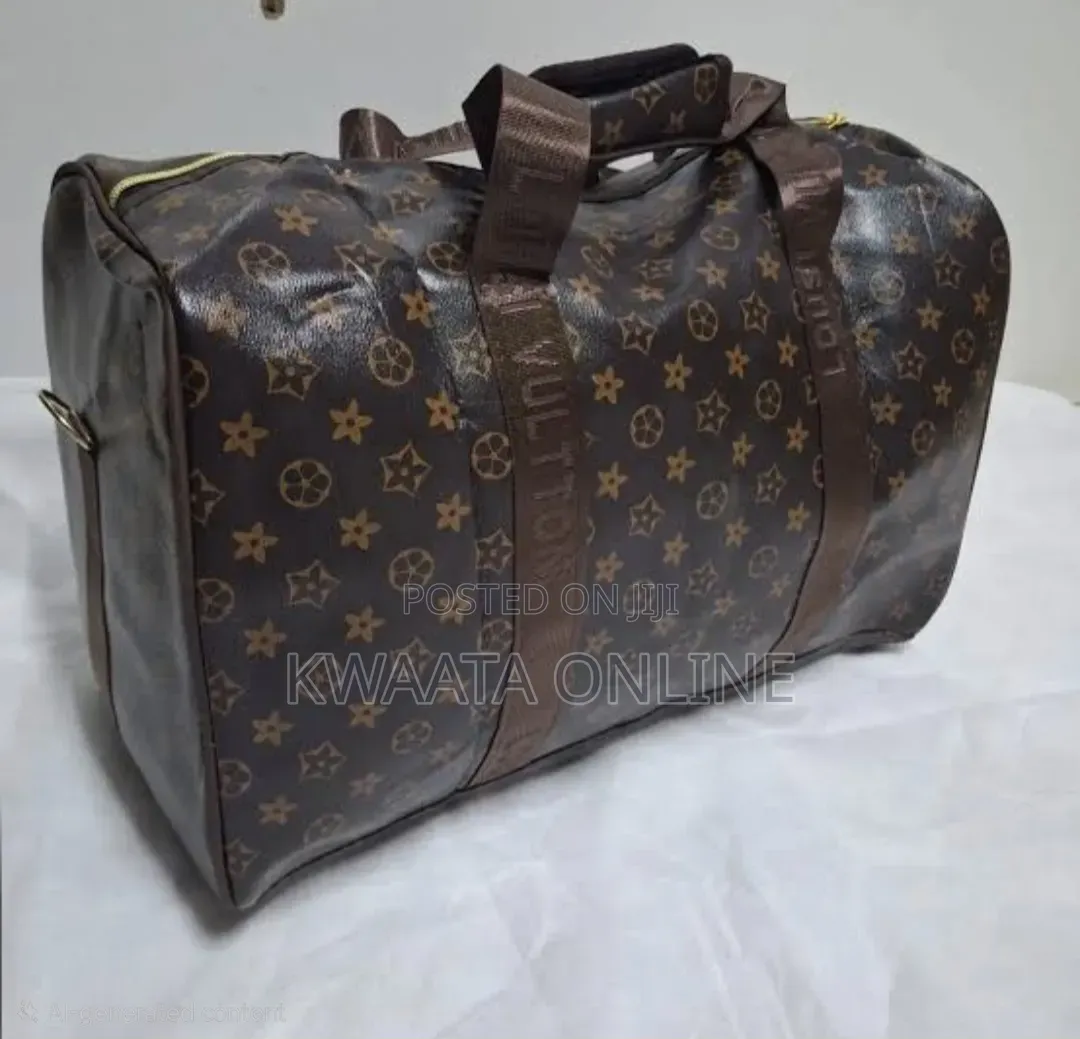 Large Travel Duffel Bag – Stylish Checkered Design, Spacious Durable
