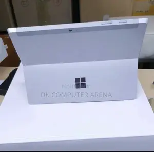 Laptop Microsoft Surface 4GB Intel Atom SSD 128GB