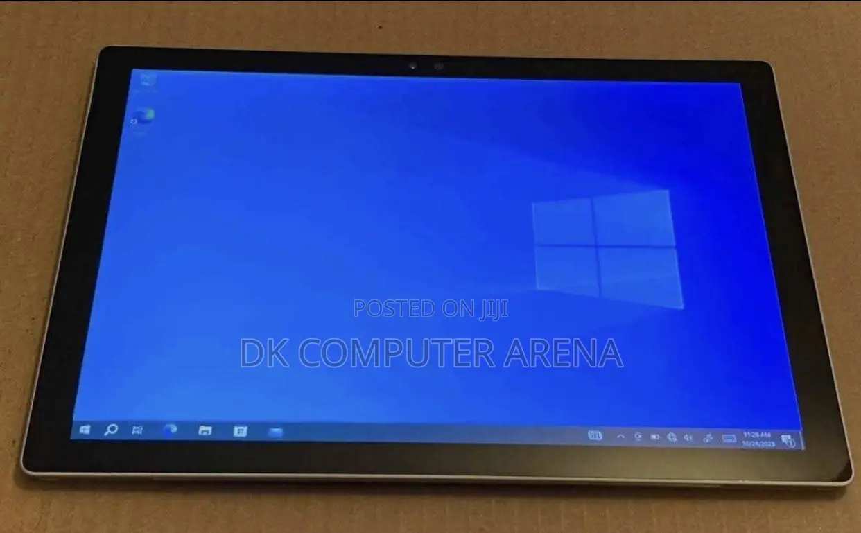 Laptop Microsoft Surface 4GB Intel Atom SSD 128GB