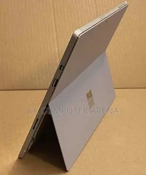 Laptop Microsoft Surface 4GB Intel Atom SSD 128GB
