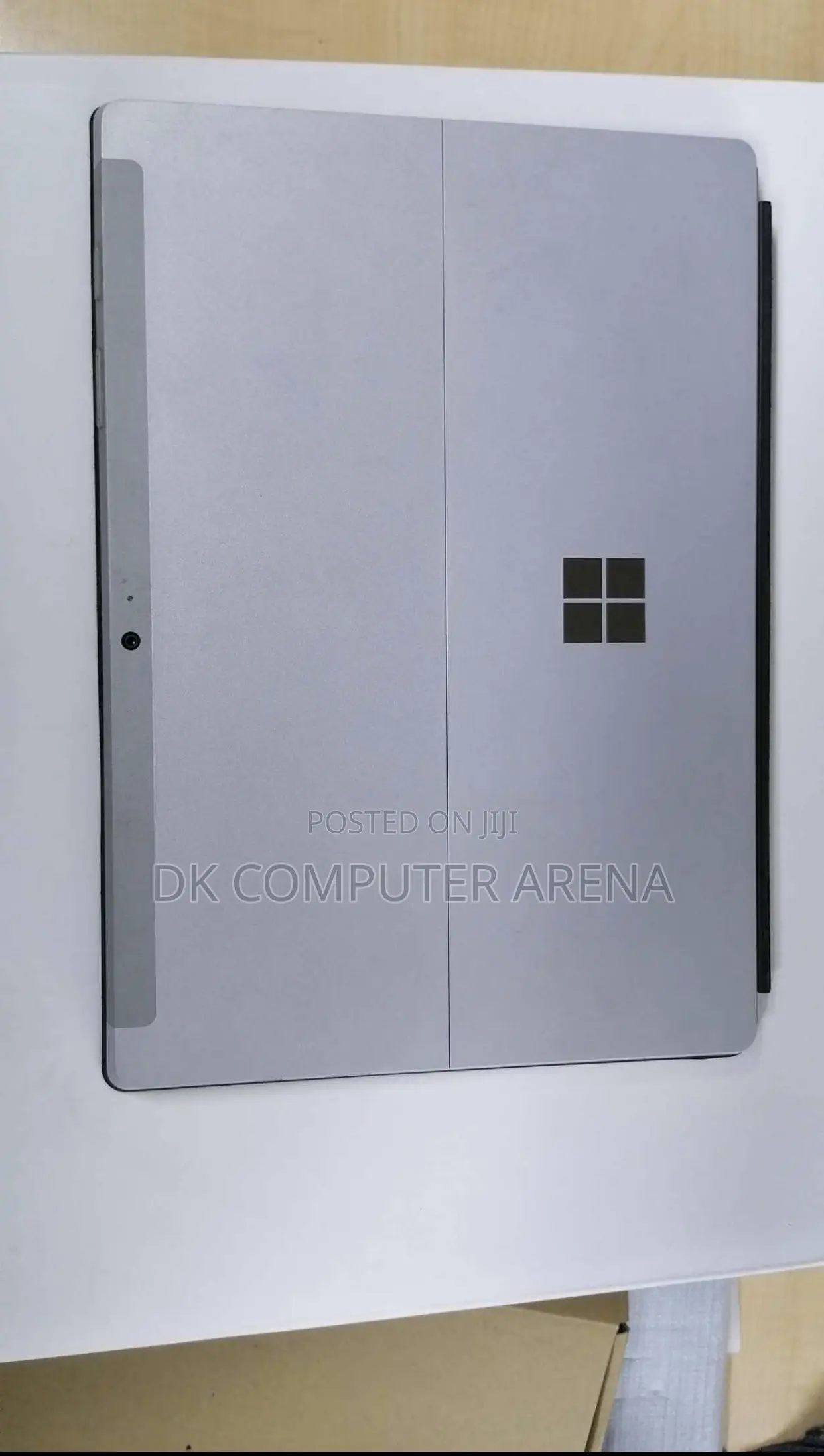 Laptop Microsoft Surface 4GB Intel Atom SSD 128GB