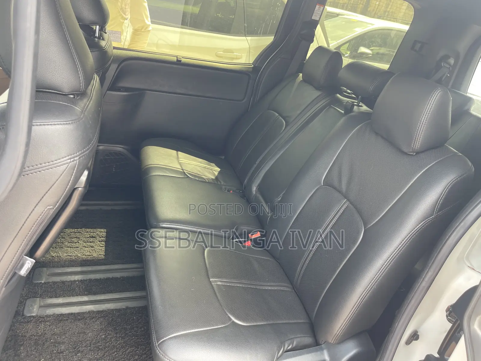 Toyota Noah 2017 White