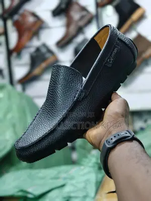 Original Black Calvino Pebbled Leather Moccasins – Men’s Slip-On