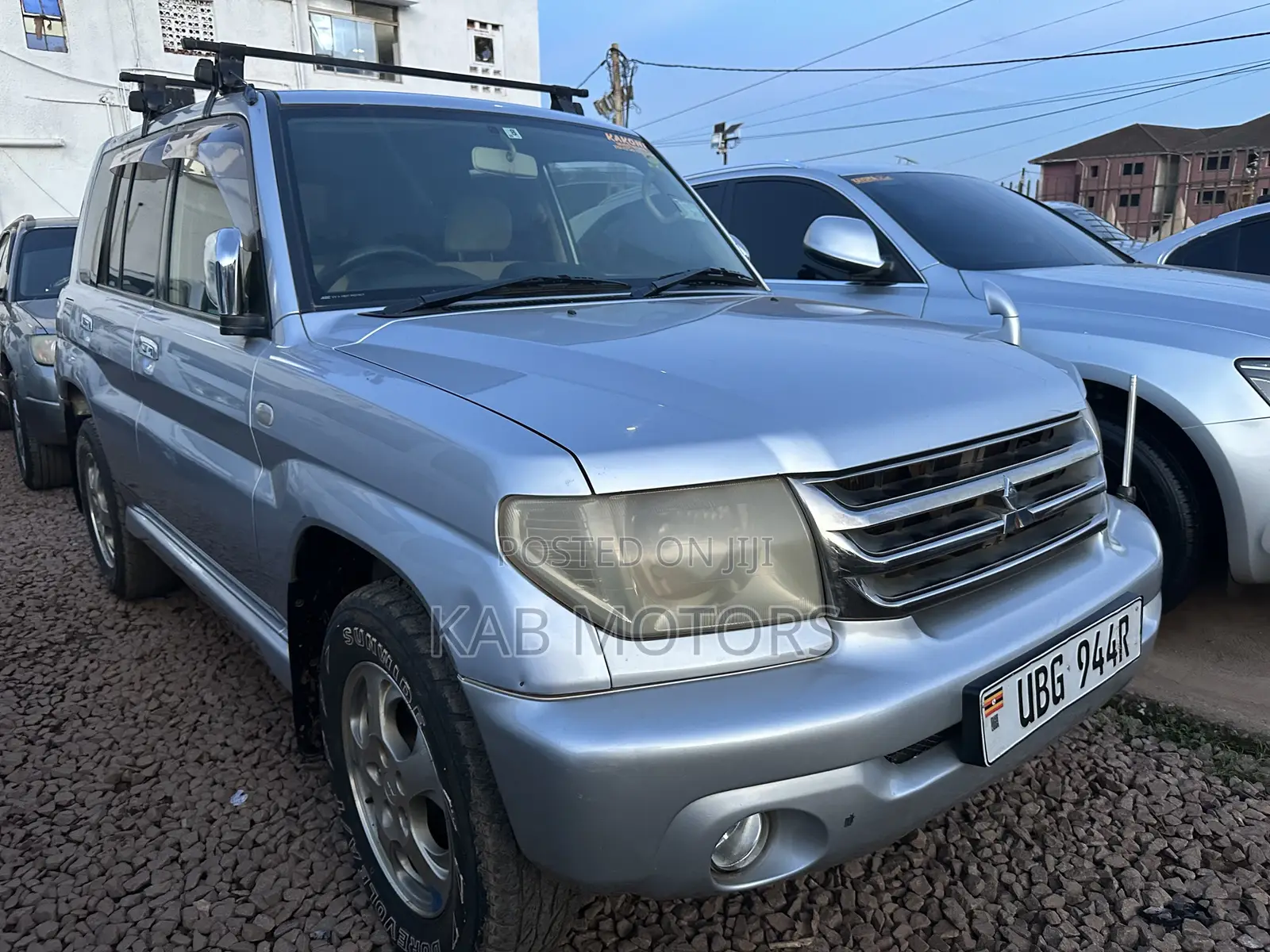 Mitsubishi Pajero IO 2005 Silver