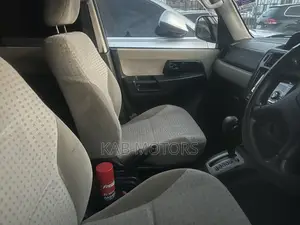 Mitsubishi Pajero IO 2005 Silver