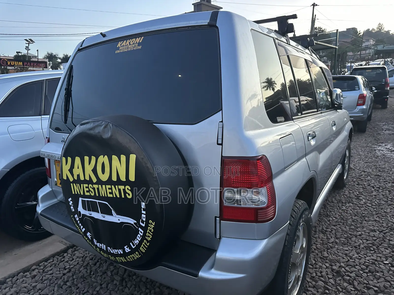 Mitsubishi Pajero IO 2005 Silver