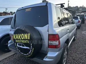 Mitsubishi Pajero IO 2005 Silver