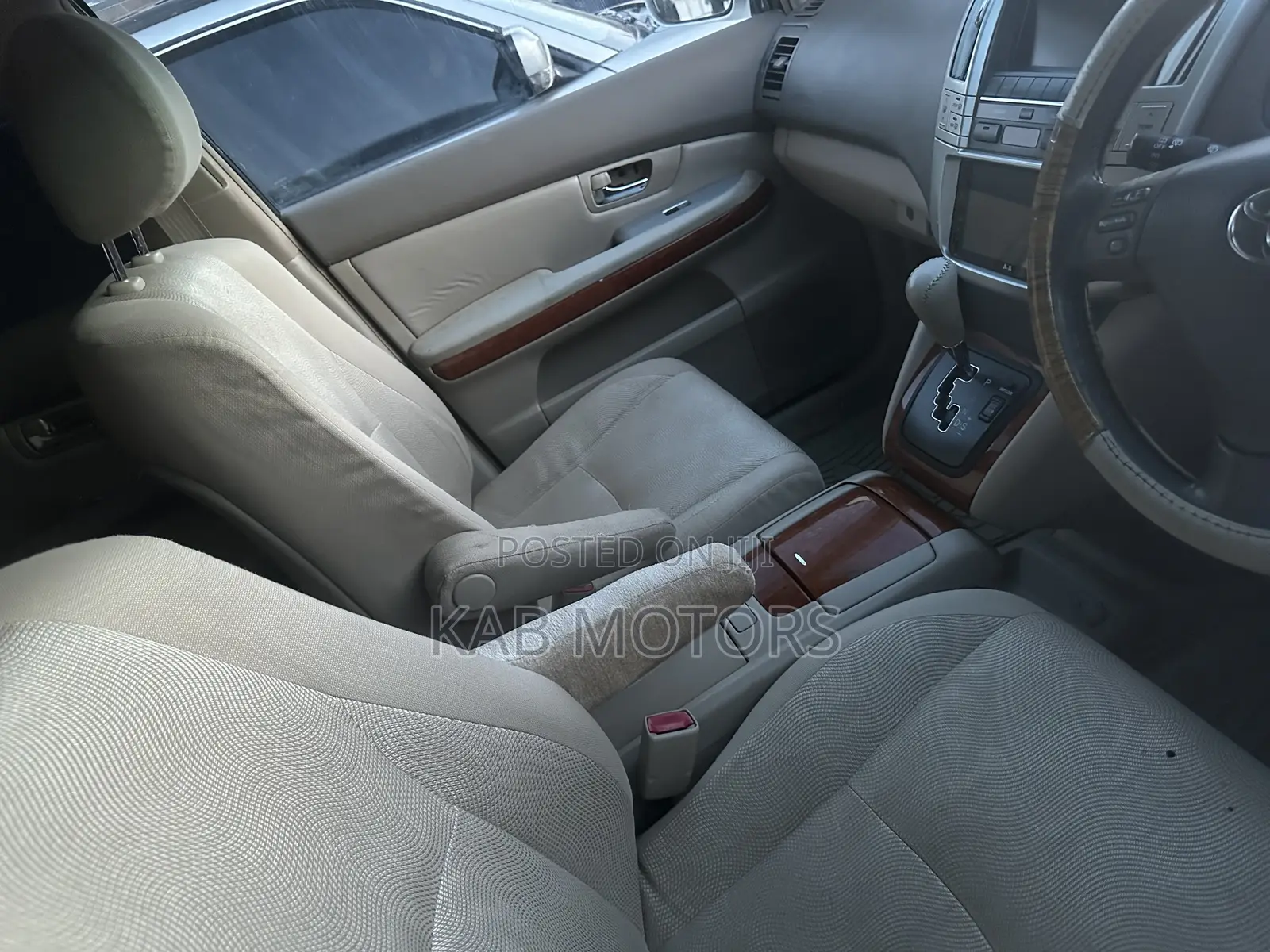Toyota Harrier 2.4 2008 Off white