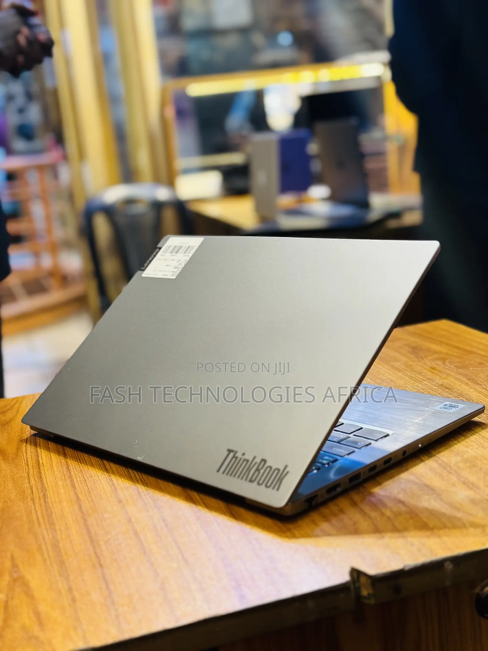 New Laptop Lenovo Thinkbook 14 8GB Intel Core i7 SSD 256GB