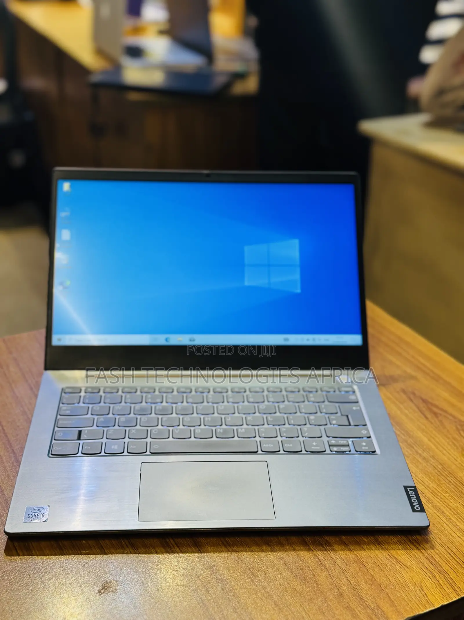 New Laptop Lenovo Thinkbook 14 8GB Intel Core i7 SSD 256GB