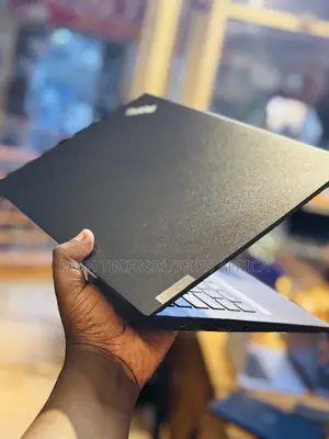 New Laptop Lenovo ThinkPad E14 Gen 4 16GB Intel Core i7 SSD 512GB