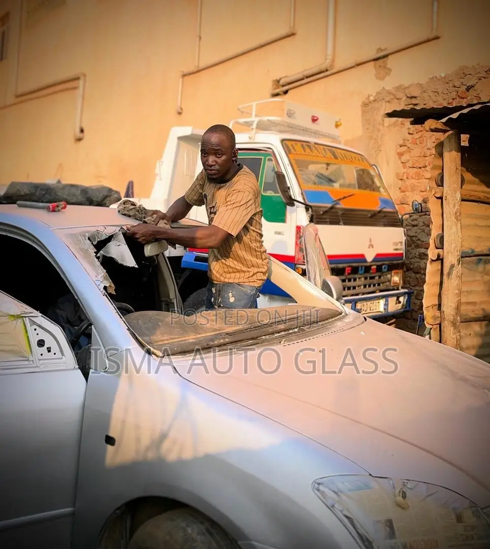 Broken Windscreen Fixing