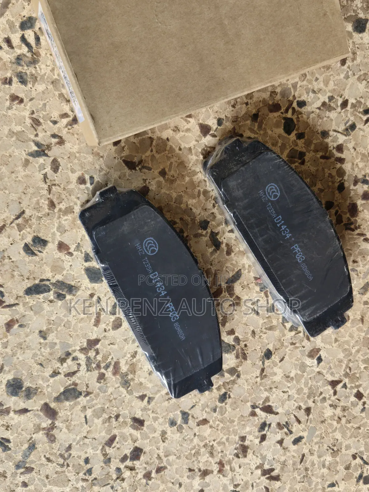 Hiace Drone Front Brake Pads
