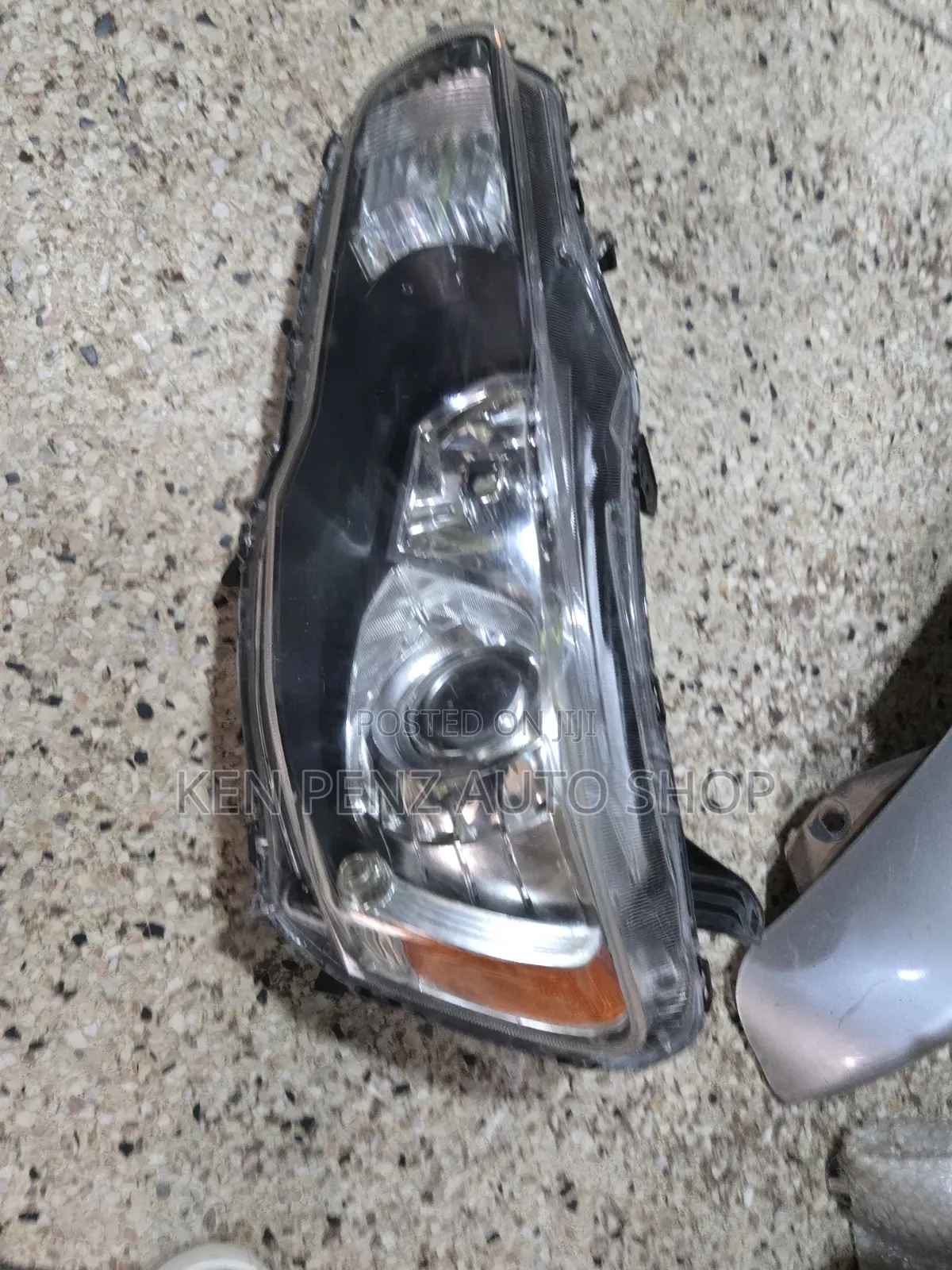 Mitsubishi Lancer 2008 Headlamp