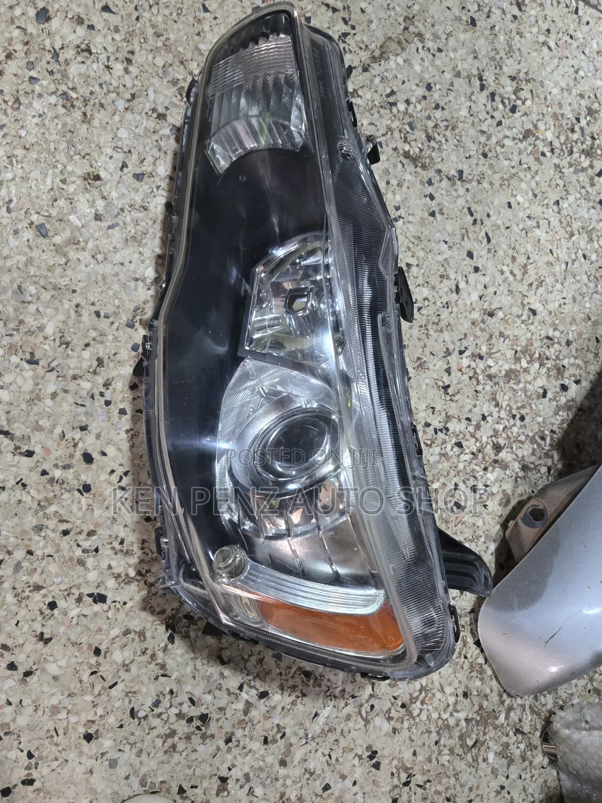 Mitsubishi Lancer 2008 Headlamp