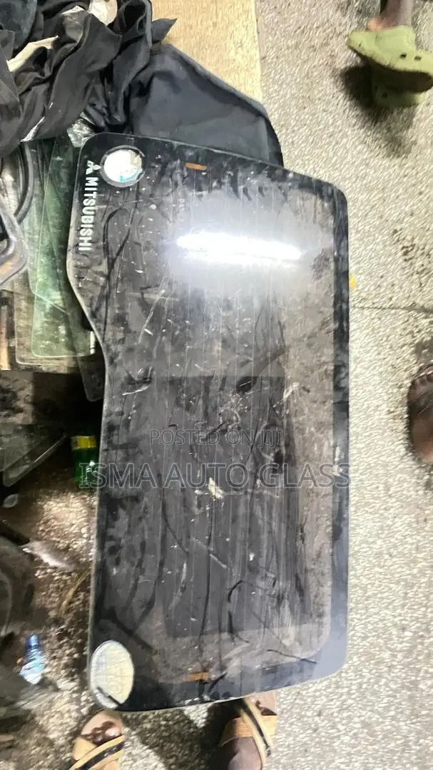 Windscreen Rear Supercustom