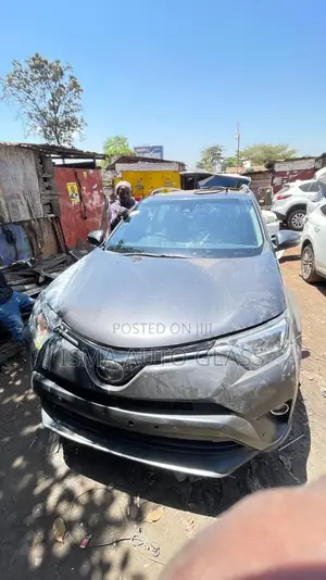 Windscreen Glass Rav 4 New Model