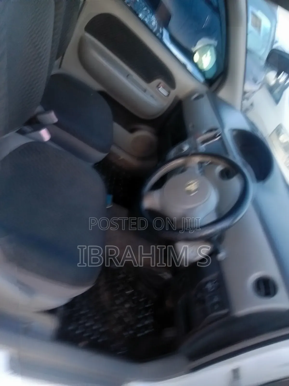 Toyota Sienta 2009 White