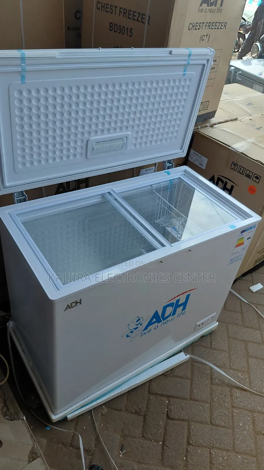 White Colour Freezer