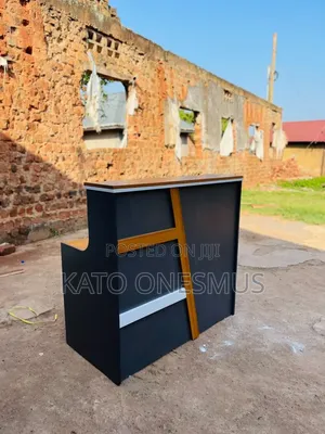 Small Size Reception Desk