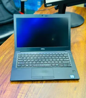 New Laptop Dell Latitude 7280 8GB Intel Core i5 SSD 256GB