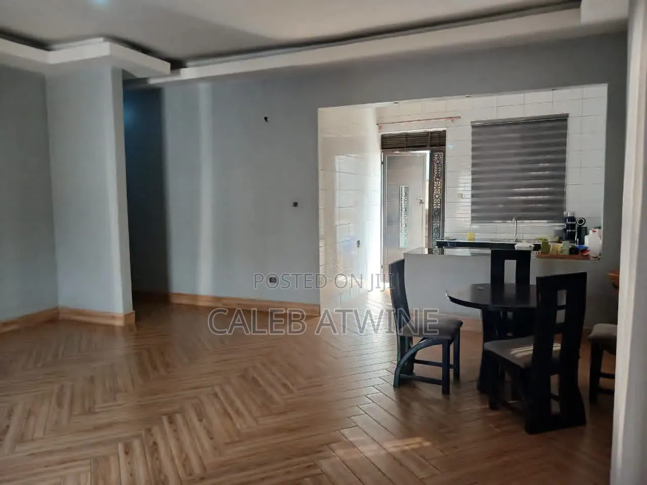 3bdrm House in Kitetika Kumukaga, Central Division for sale