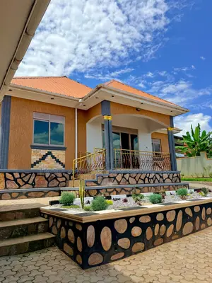 3bdrm House in Sanda Residental, Wakiso / Wakiso for sale