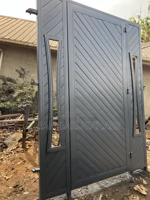 Solid Front Door 4gp