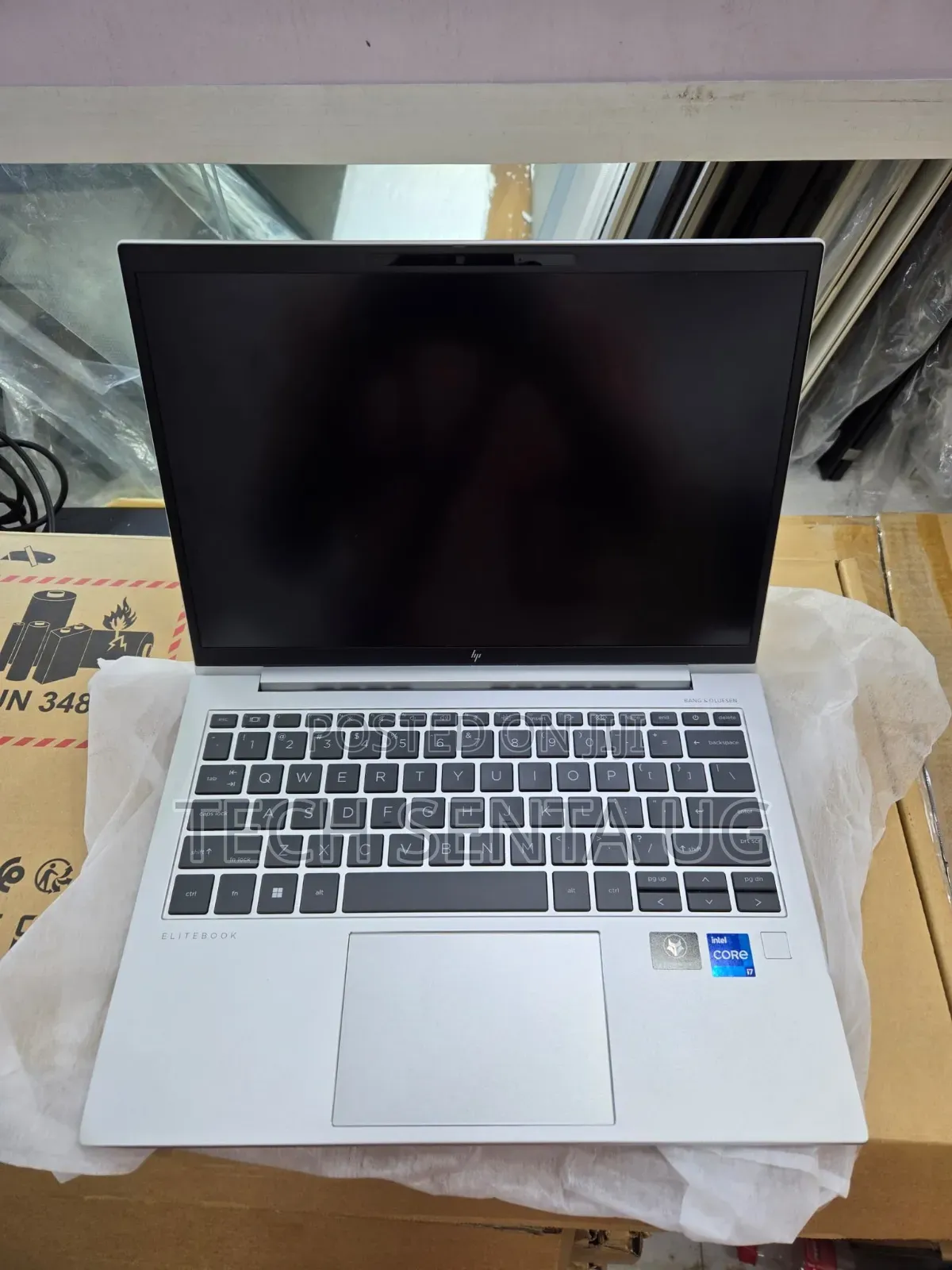 New Laptop HP EliteBook 830 G9 16GB Intel Core i5 SSD 256GB